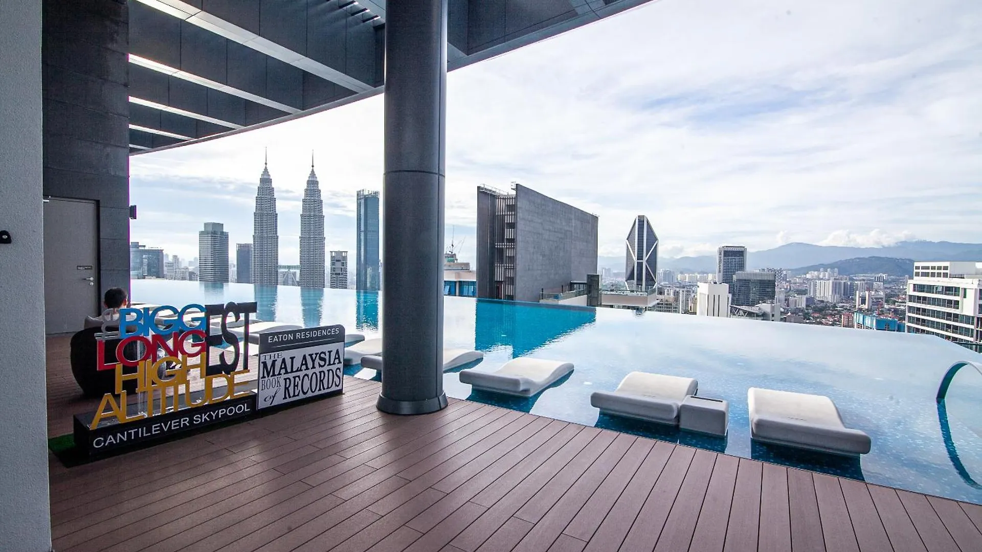 Eaton Residences Klcc By Plush Kuala Lumpur Apartment